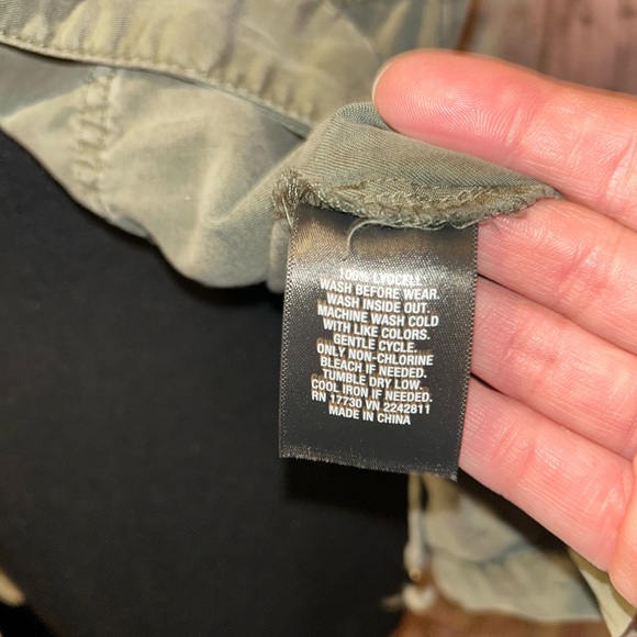 Mossimo Supply Co. Olive Green Vest - Picture 7 of 8